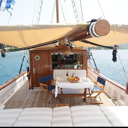 Sea, Sunset & Garden View Parasporos Houses, Milos آداماس المظهر الخارجي الصورة