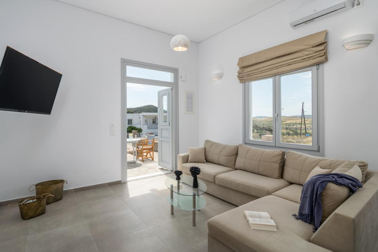 Sea, Sunset & Garden View Parasporos Houses, Milos آداماس المظهر الخارجي الصورة