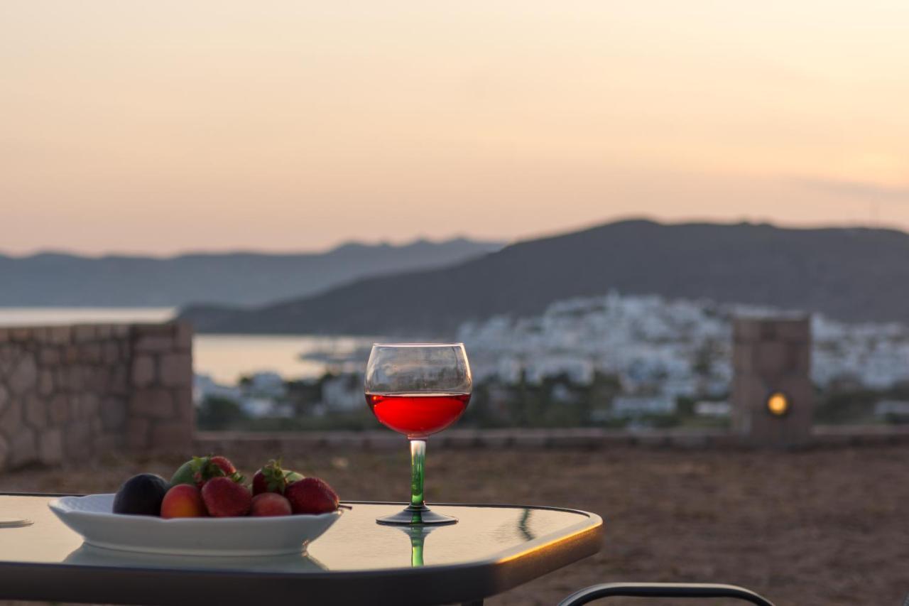 Sea, Sunset & Garden View Parasporos Houses, Milos آداماس المظهر الخارجي الصورة