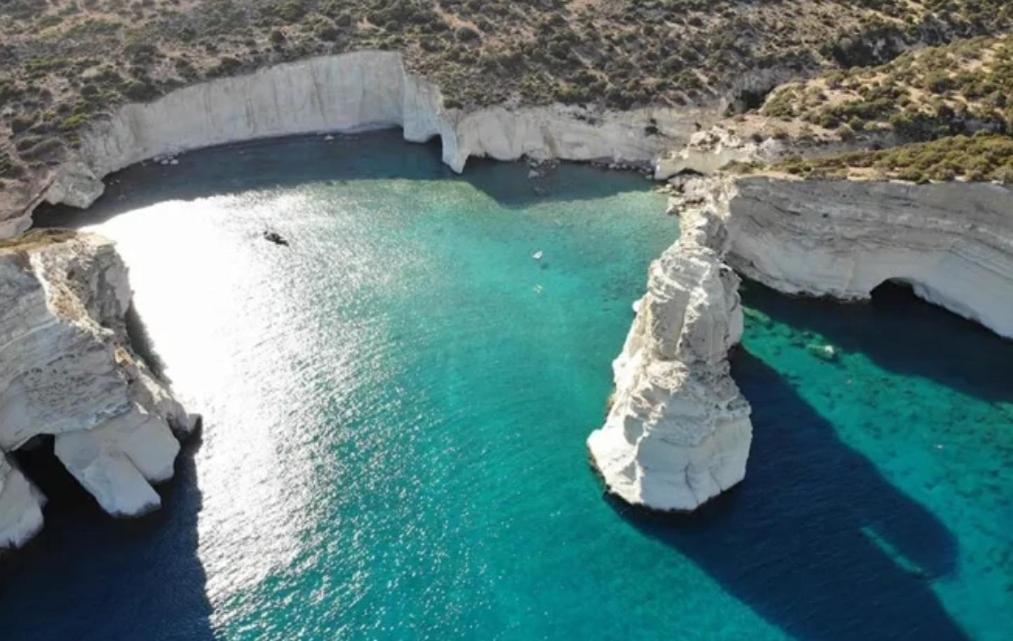 Sea, Sunset & Garden View Parasporos Houses, Milos آداماس المظهر الخارجي الصورة