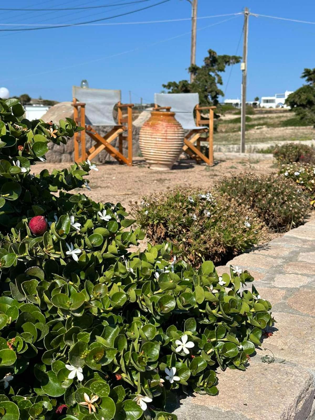 Sea, Sunset & Garden View Parasporos Houses, Milos آداماس المظهر الخارجي الصورة
